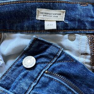 Madewell perfect vintage straight jeans 23p
